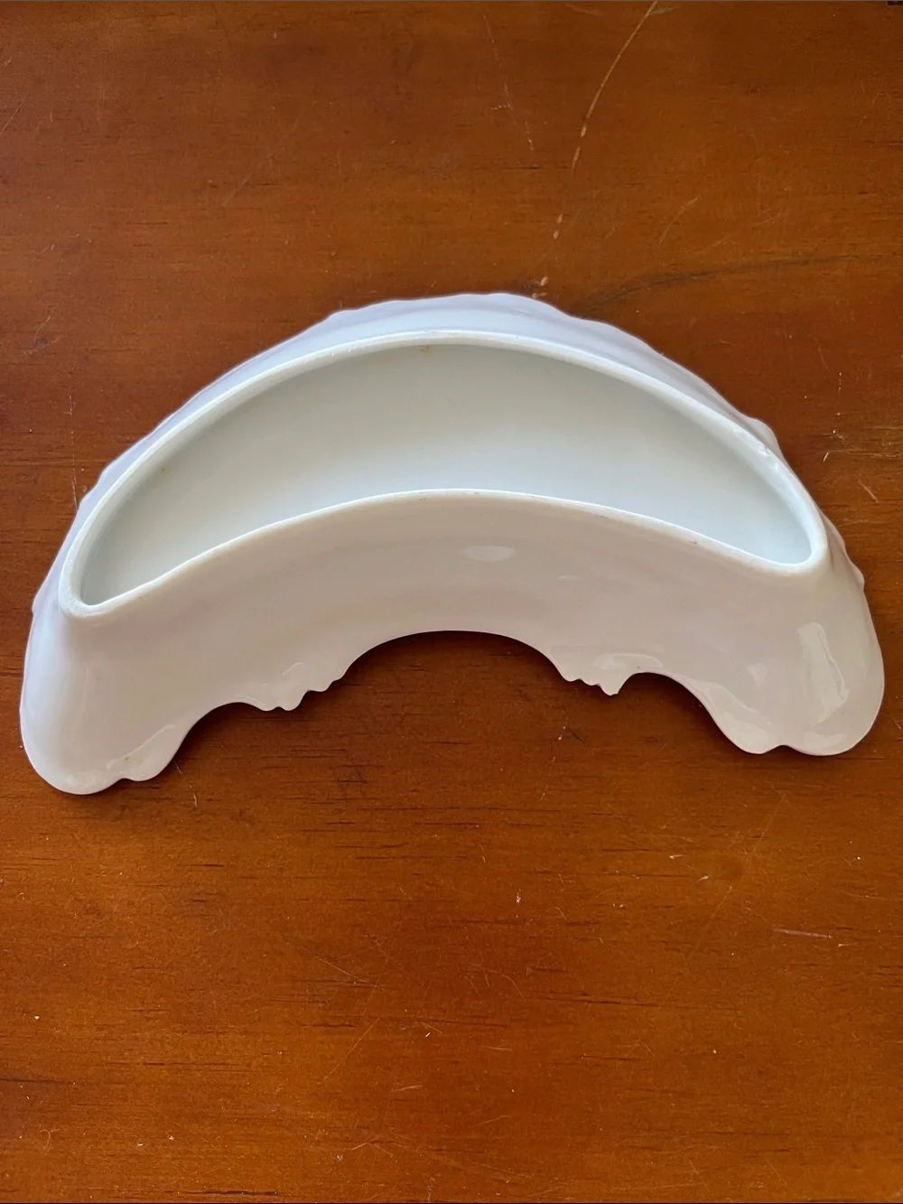 Vtg White Porcelain Bone Dish Pink Rose Motif Gold Trim Trinket Tray Unmarked